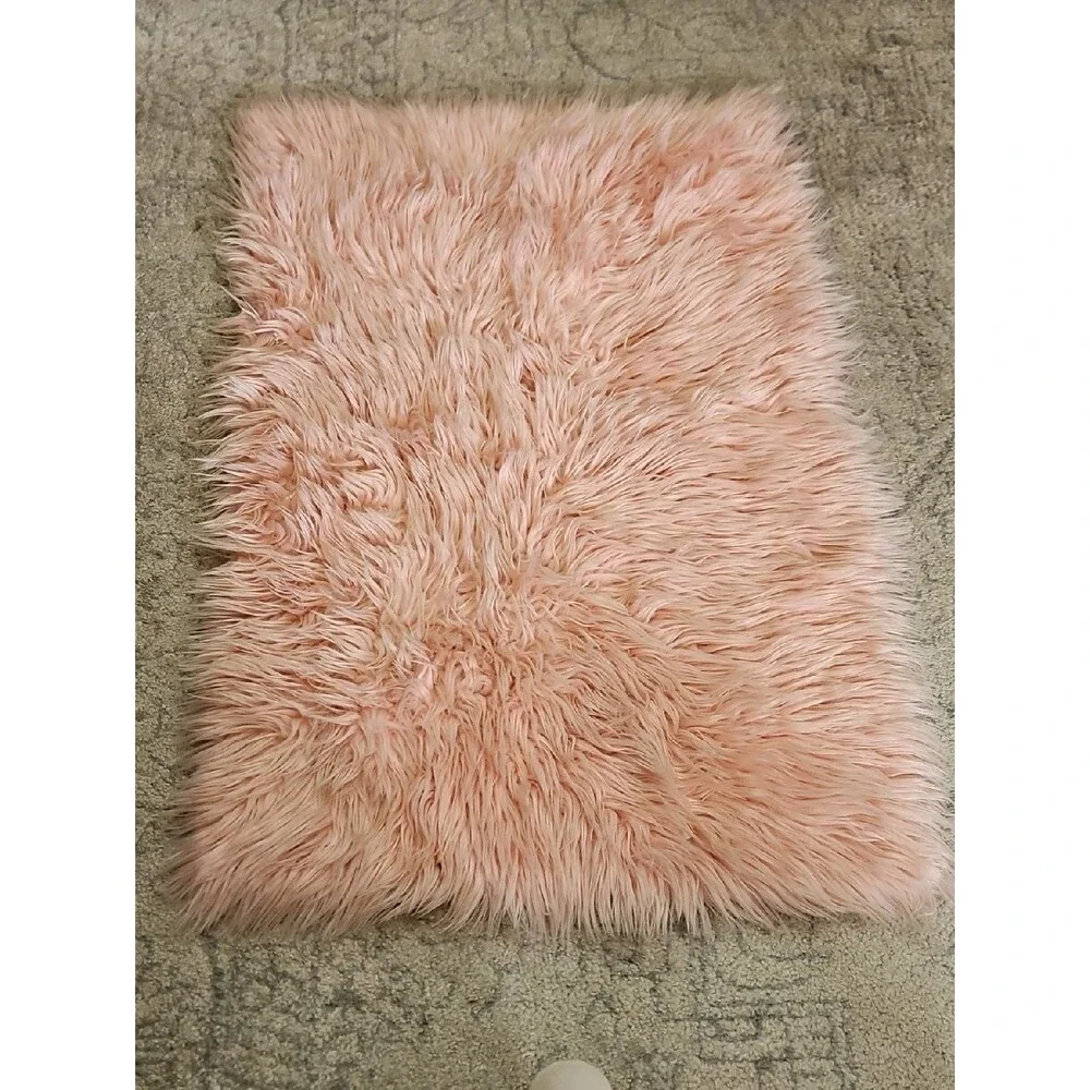 Safavieh Faux Sheep Skin Rug - Blush Pink